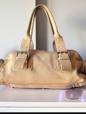 AUTHENTIC FURLA BUTTERY TAN PEBBLE LEATHER SHOULDER BAG SIDE POCKETS SILVER HW